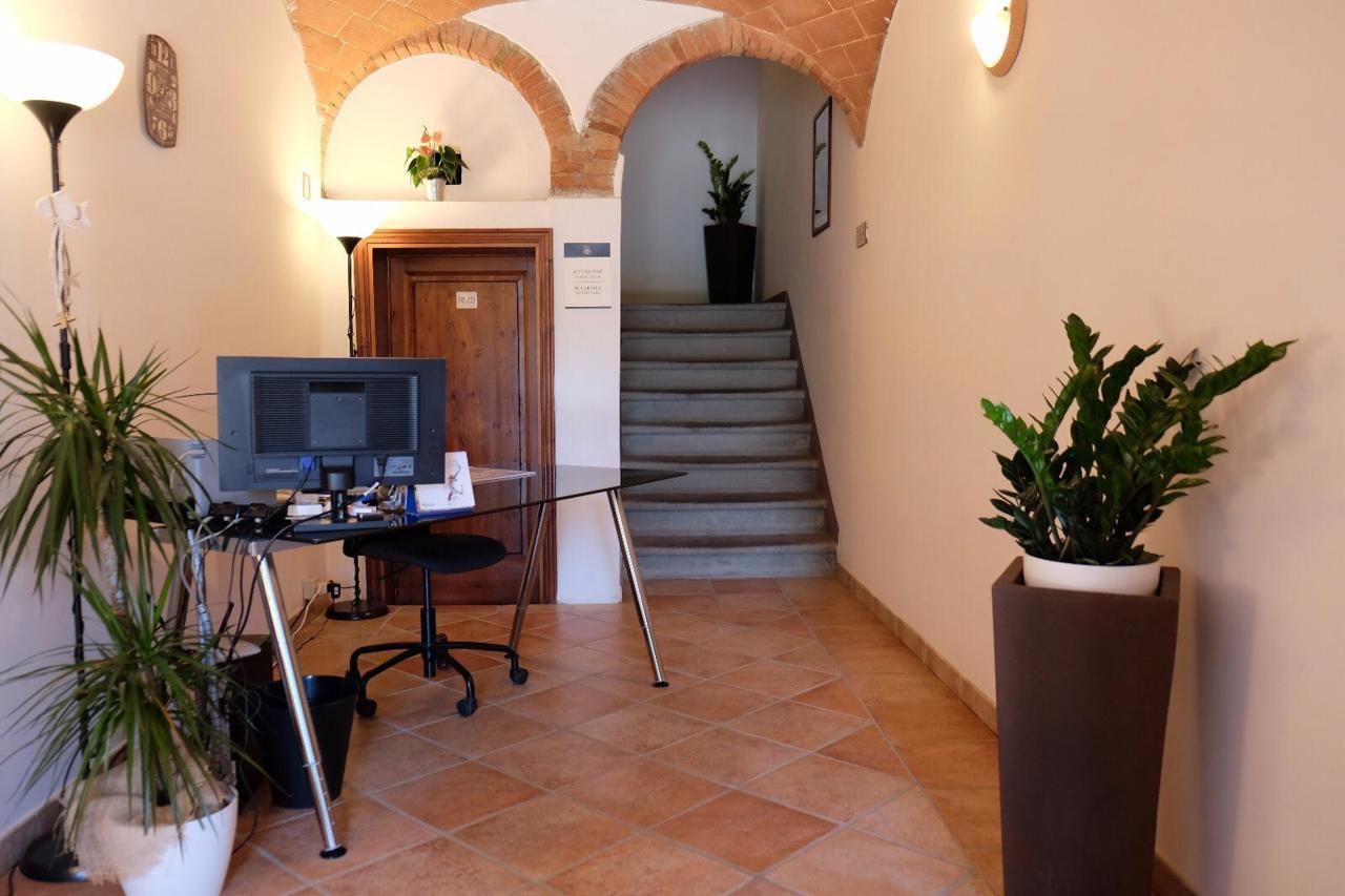 Residence Il Granaio Riparbella Εξωτερικό φωτογραφία