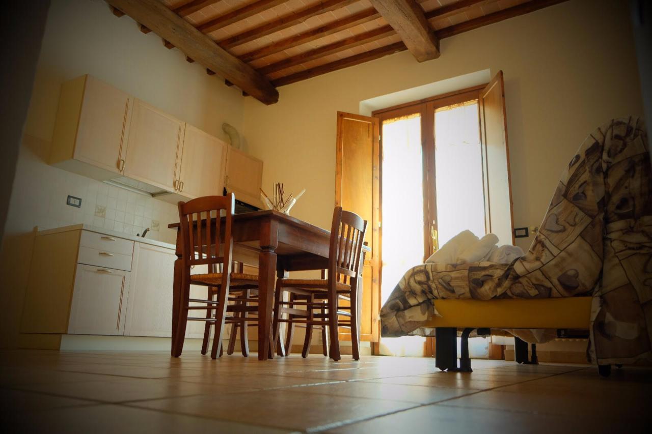 Residence Il Granaio Riparbella Εξωτερικό φωτογραφία